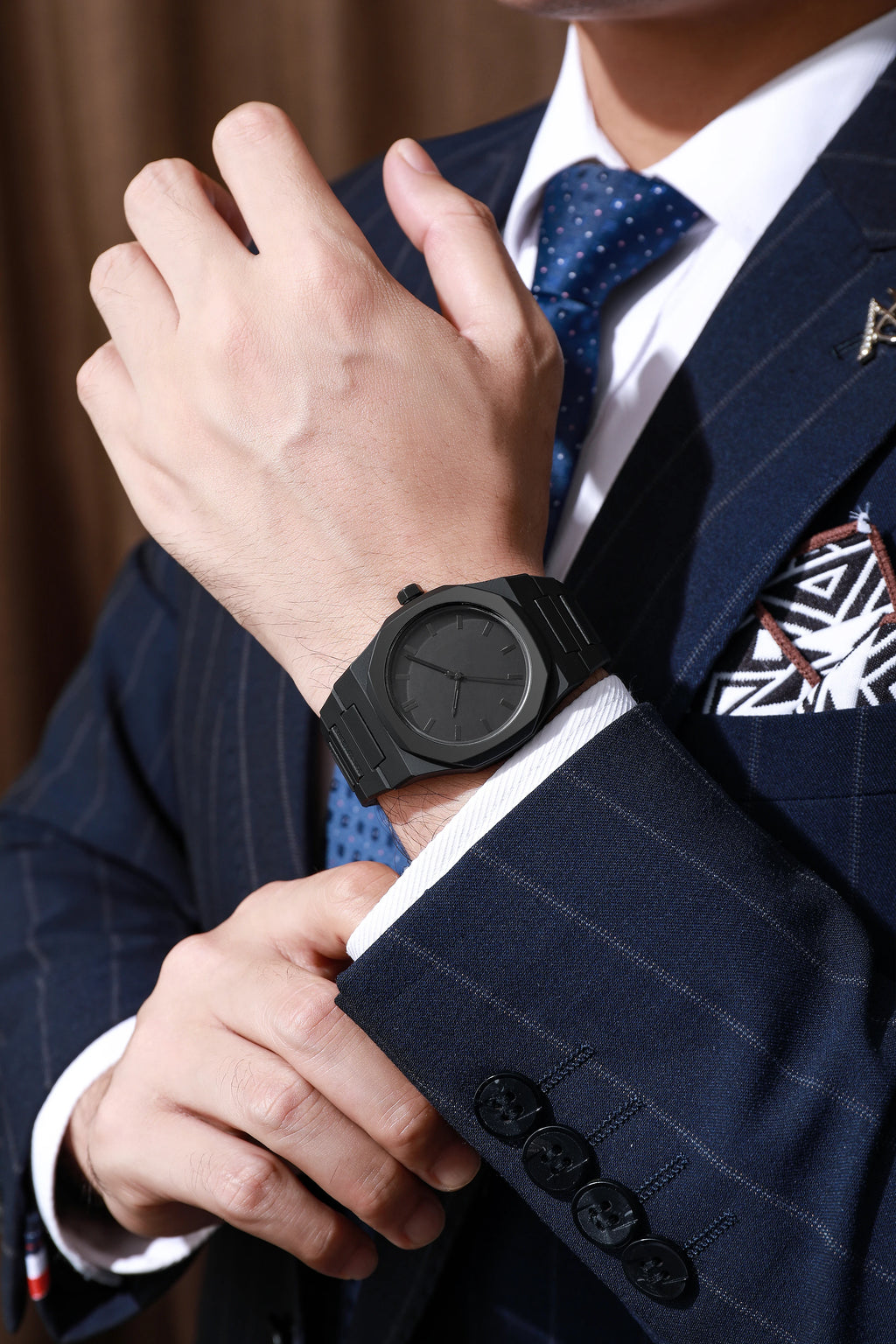 Modern Minimalist Kişilik Yaratıcı Tamamen siyah erkek saati Arapça Dijital Spor Eğlence Kuvars İzle Benzersiz Tasarım İzle